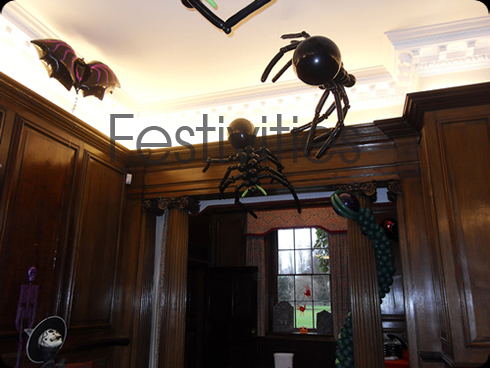 Balloon Spider on ceiling